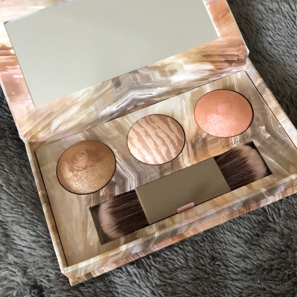 Urban decay naked illuminated trio